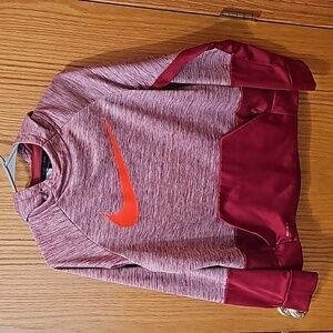 Nike Big Girls Hoodie XL